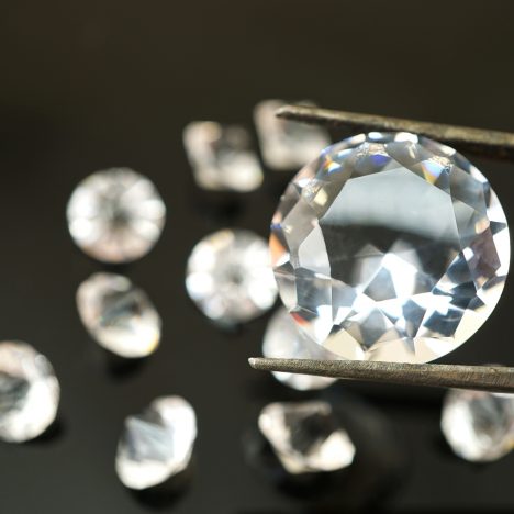 神戸でのダイヤモンド買取は、様々な方法から選ぶことができる